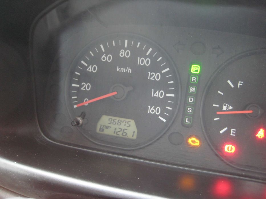 MAZDA BONGO грузопассажирская