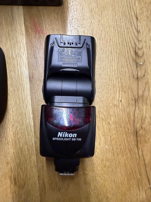 Blit Nikon SB-700