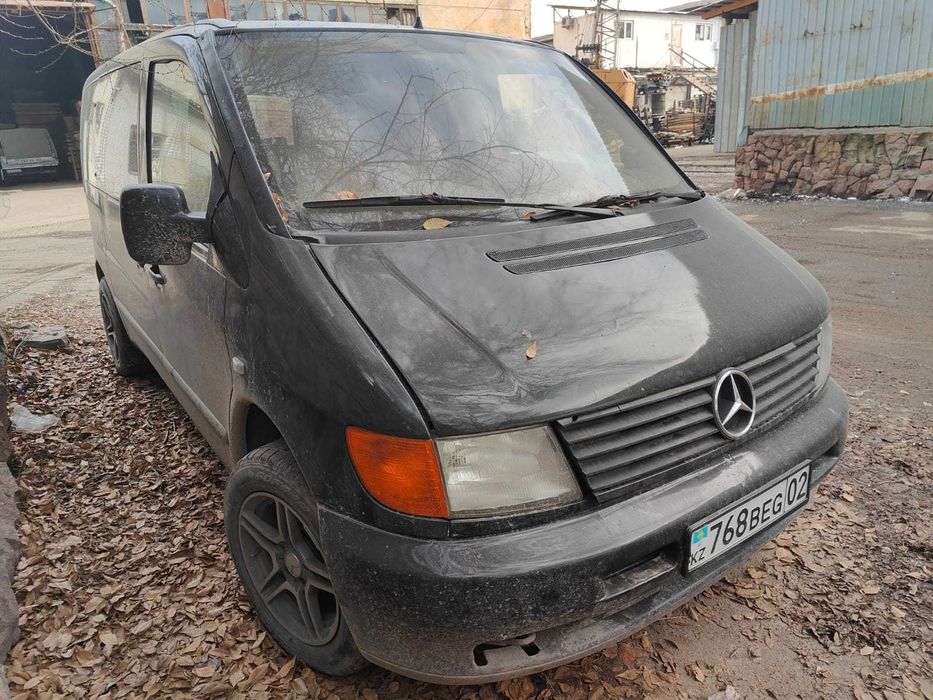 Mersedes Vito минивэн 2003 г.