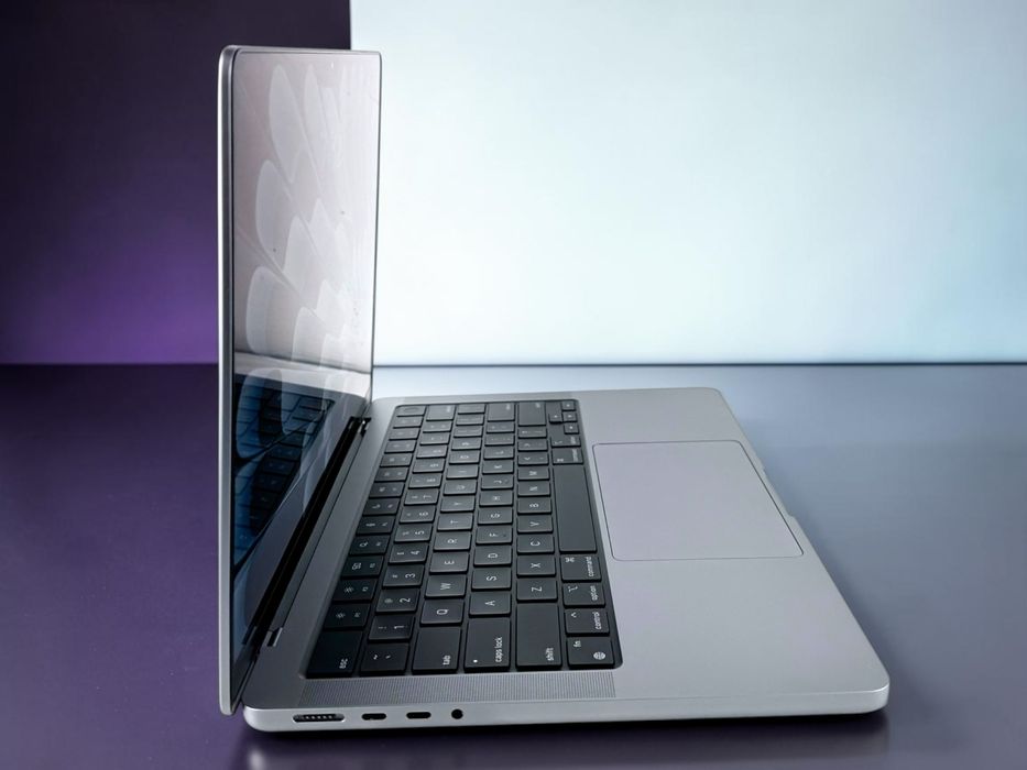 Apple MacBook Pro 14'' M1 PRO 16RAM 512SSD 95% Батерия! Гаранция!