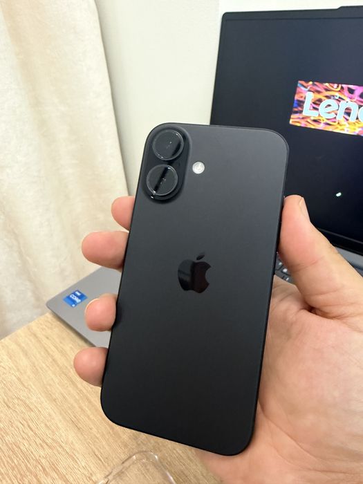 Айфон 16 на 128 Black