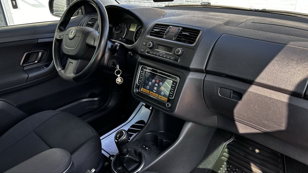 SKODA Fabia 2010 — imagine 4