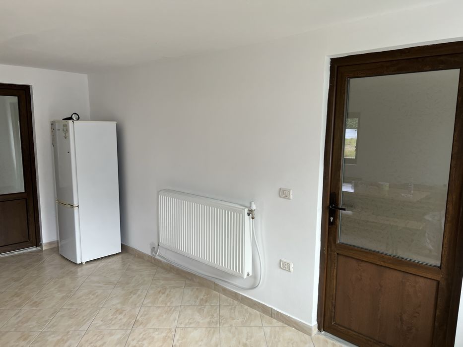 Apartament mobilat de închiriat – la câțiva kilometri de Moinești