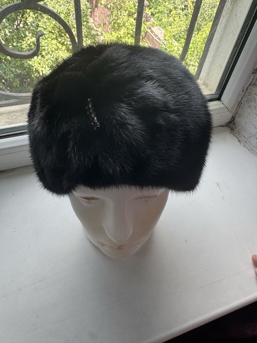 Норковая шапка модная красивая