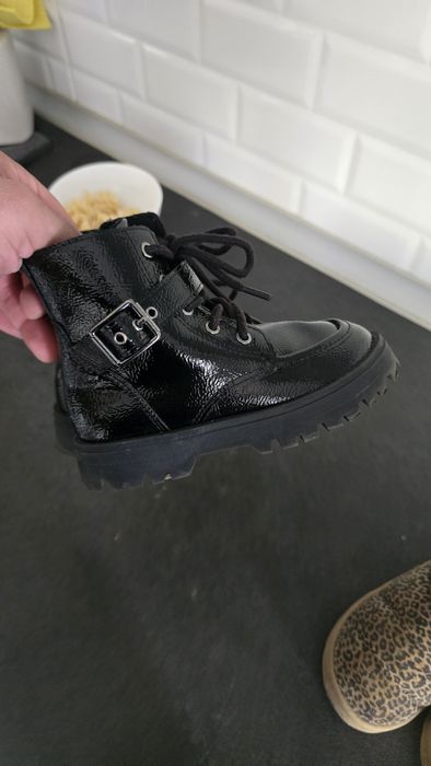 Боти Zara номер 25