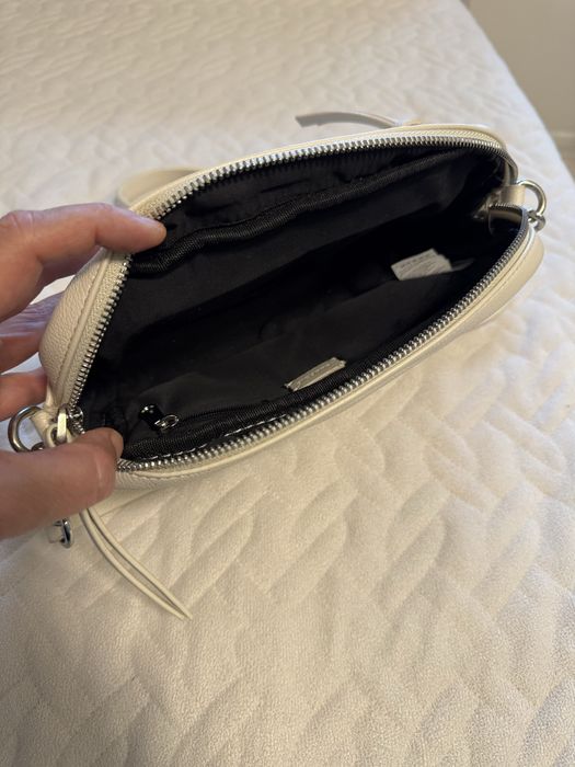 Дамска чанта естествена кожа с дълга дръжка