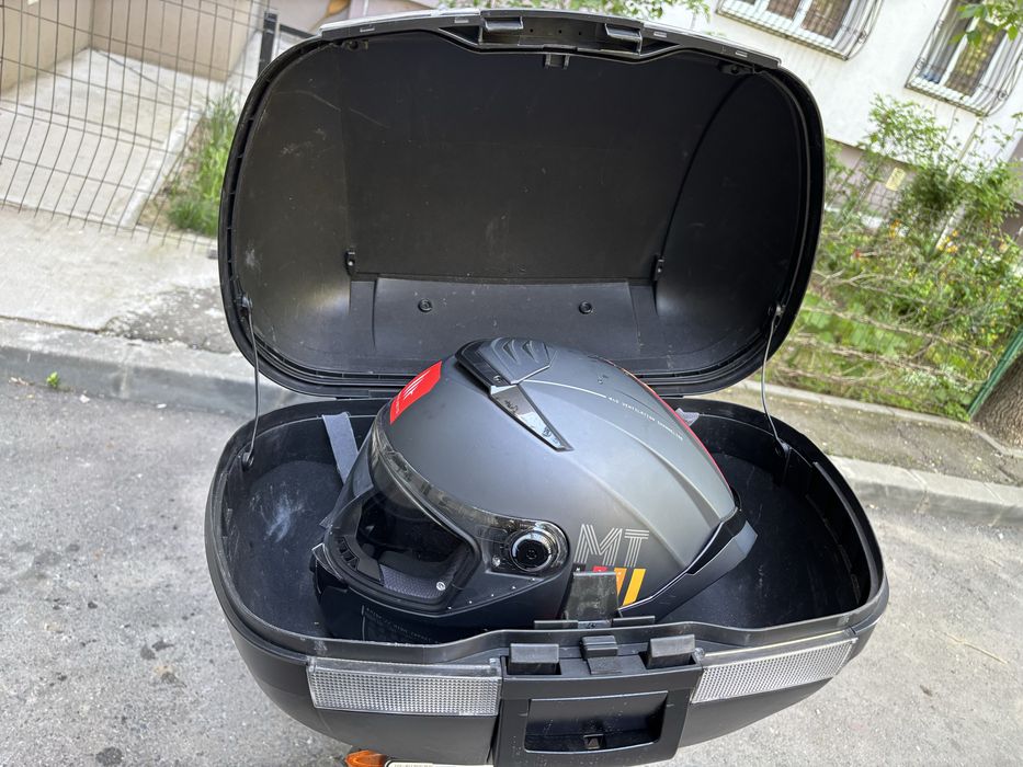 Top case SHAD 50L inscripționat Suzuki+placa de fixare