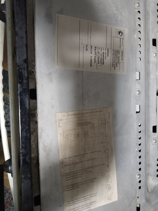 Продам встраиваемый духовой шкаф