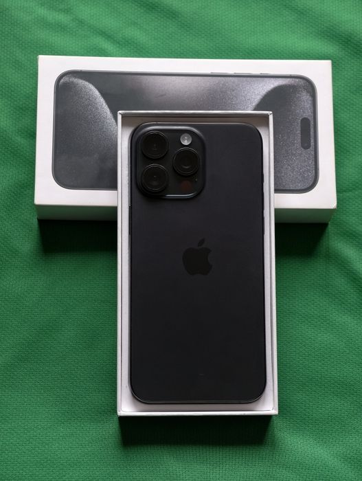 iPhone 15 Pro Max 256 gb ёмкость