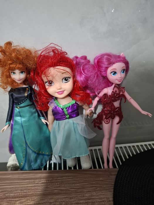 Păpuși Dysney Elsa Monsters 28 cm inaltime