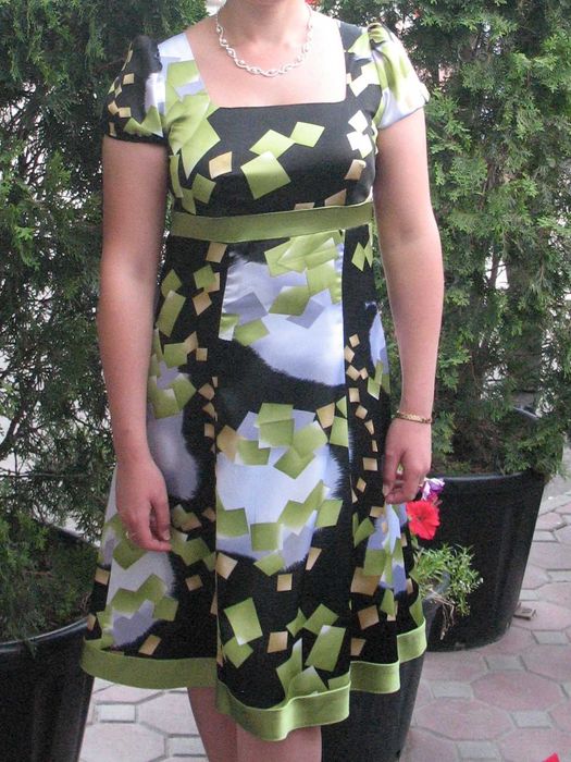 Платье коктельное