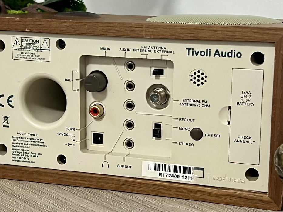 Radio Tivoli Audio model Three