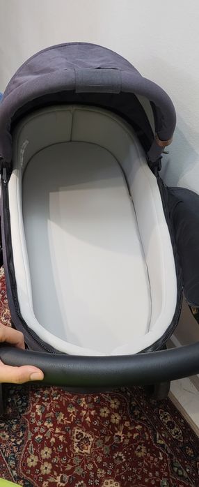 Бебешка количка Chipolino Electra 3 в 1