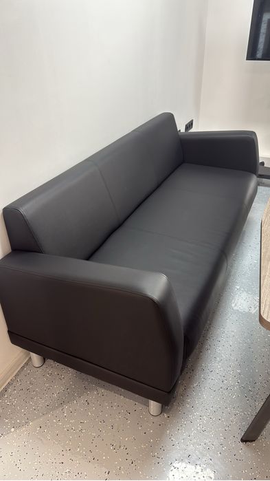 Продам офисную мебель