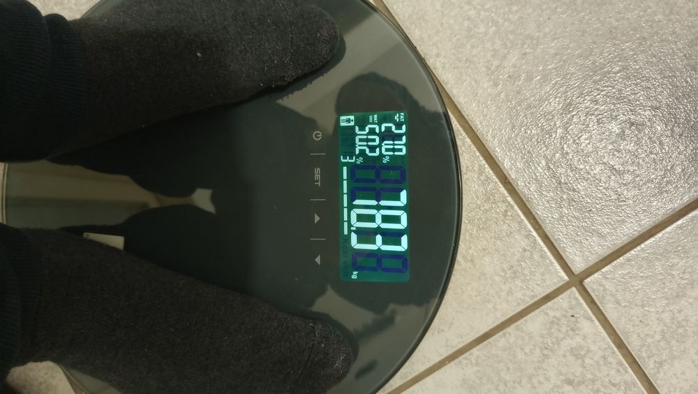 Кантар за тегло с много екстри