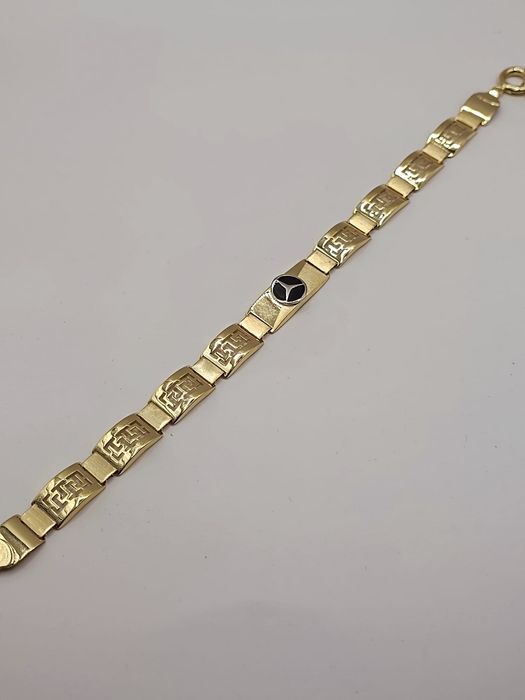 Златна гривна 10.88 гр. 14к проба 585 / 22 см.