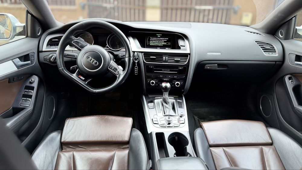 Audi S5  2012  333CP Quattro