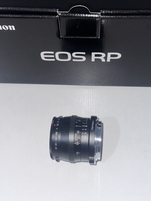 Продаю камеру Canon RP