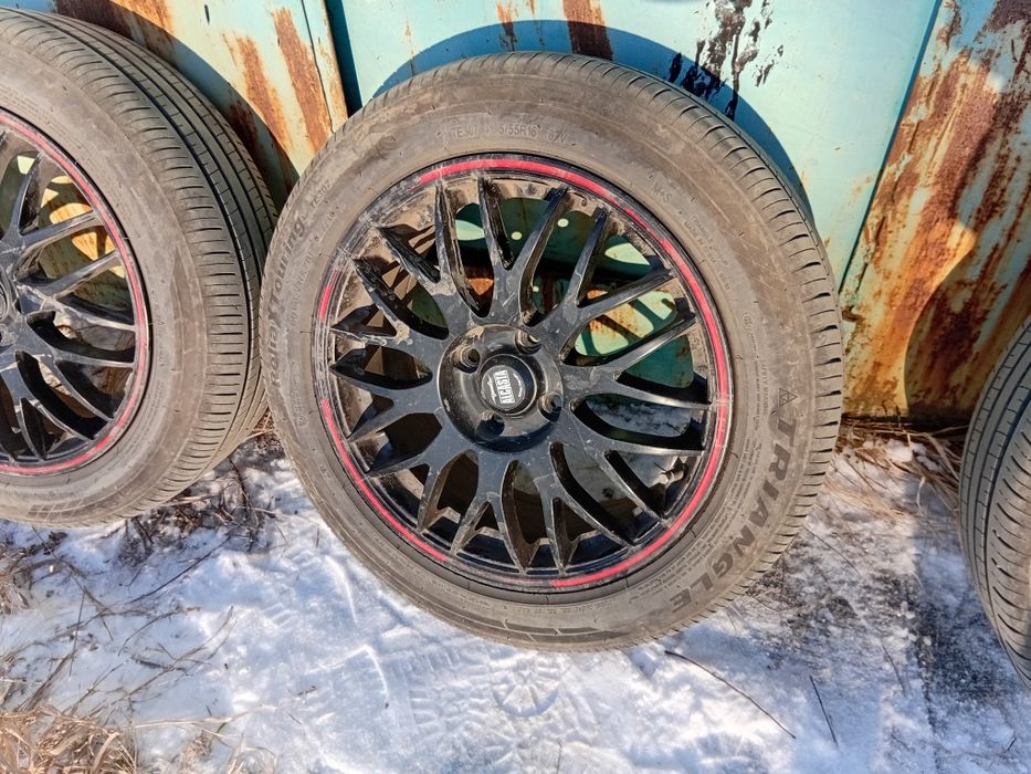 Продам диски с шинами