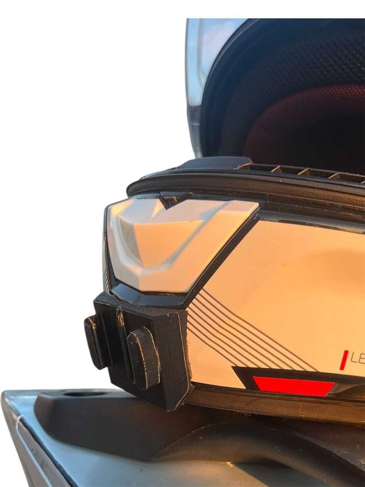 Стойки за камера върху каска