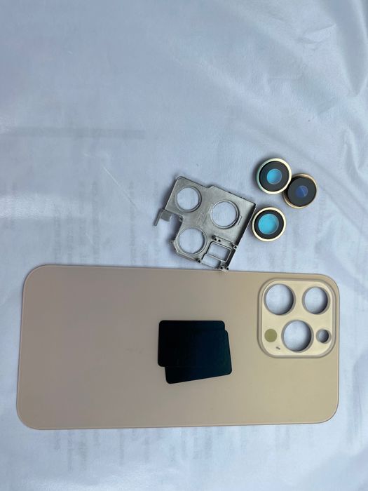 Spate de sticla IPHONE 13 Pro gold
