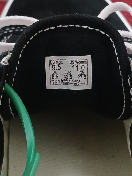 Vans Old Skool Black/White
Абсо