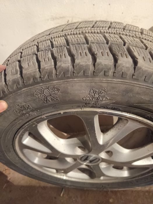 Зимный шина с дисками