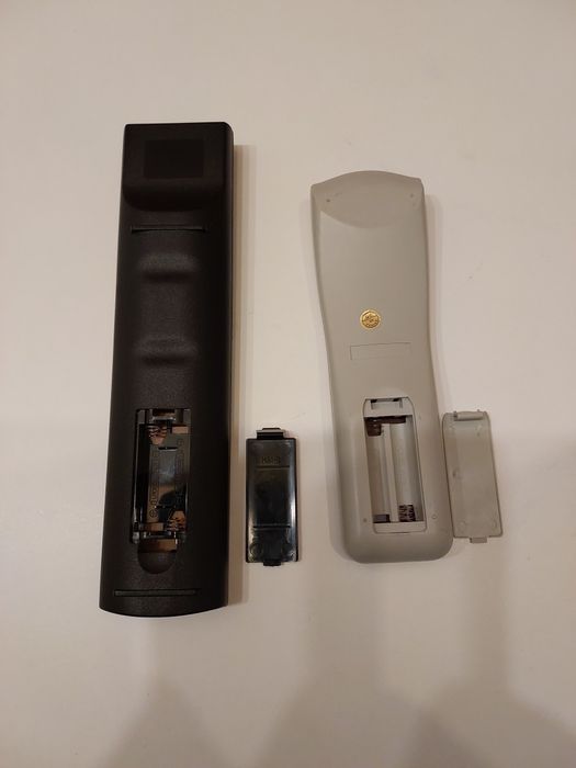 Telecomenzi LG, Hiteker. Stare foarte bună.