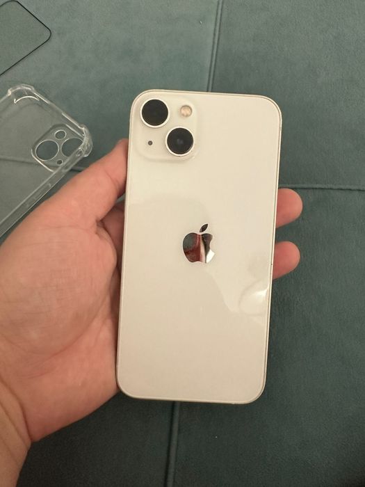Продам Iphone 13 128ГБ