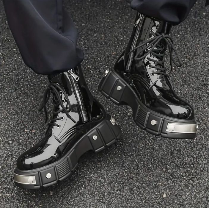 Bocanci gen New Rock Moderni