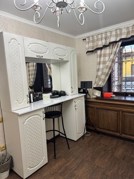 Сдам в аренду салон красоты