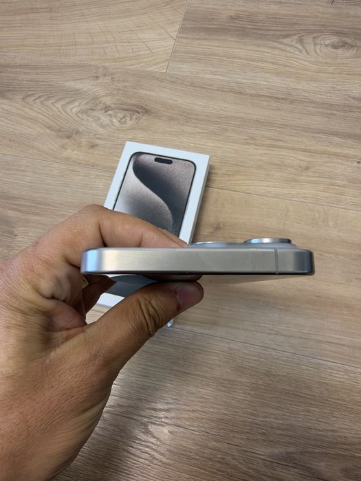iPhone 15 Pro Max 256 GB Natural Titanium