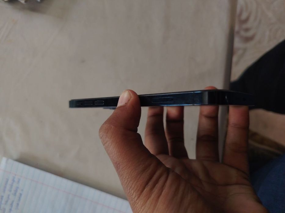 Iphone 12 pro 128 tali