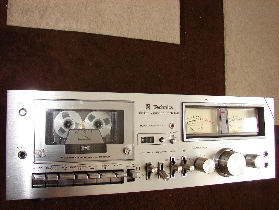 Casetofon Technics 631,vintage(akai,sony)