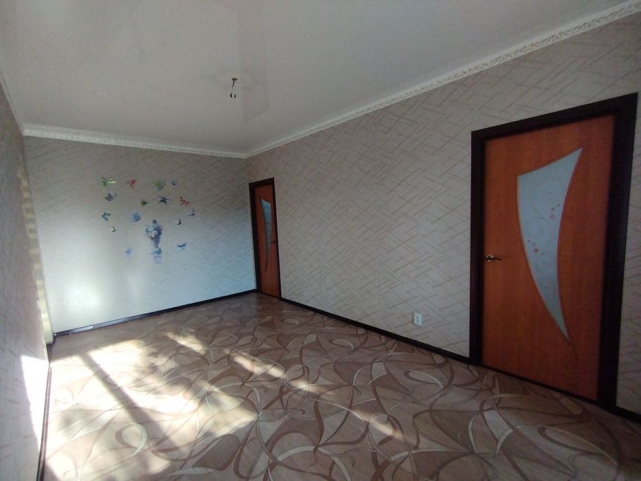 Продам трёхкомнатную квартиру