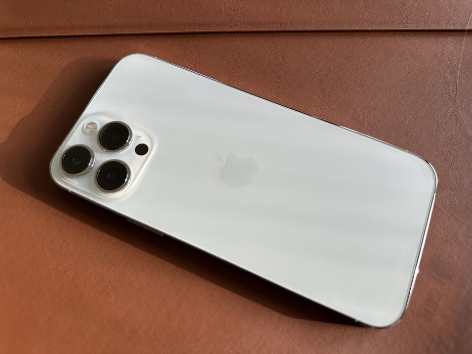 iPhone 13 Pro Max 256GB Silver - като нов