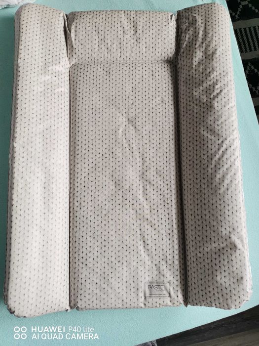 Матраче за смяна на памперси