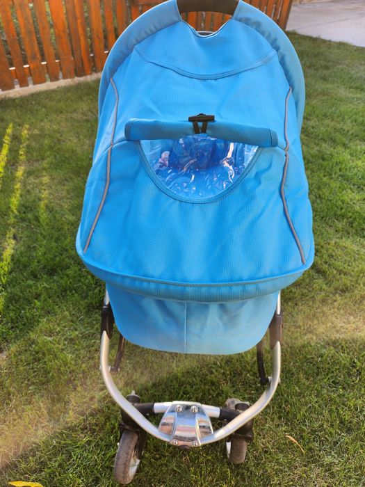 Детска количка с аксесоари