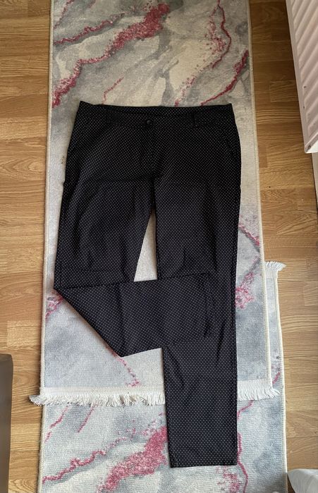 blugi eleganti cu buline