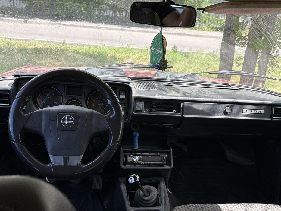 Продам ваз 2105