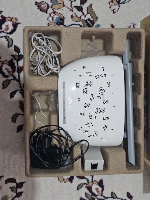 Роутер tp-link..