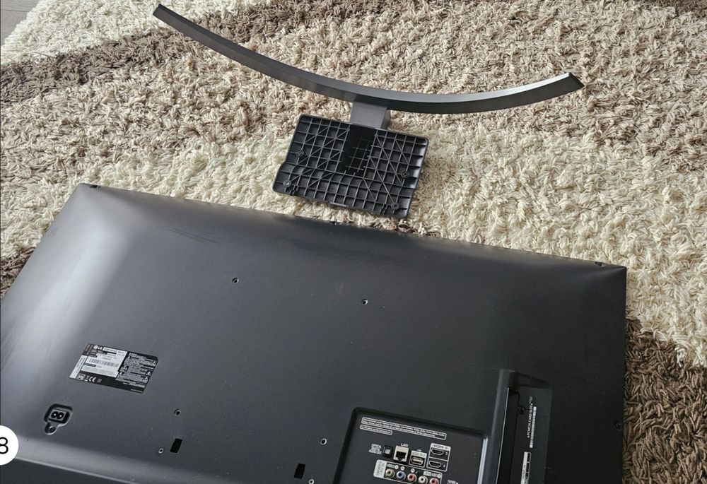 Tv LG display fisurat