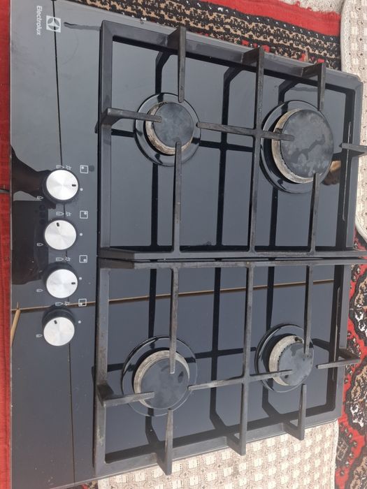 Продам  газовые поверхности Electroluxe