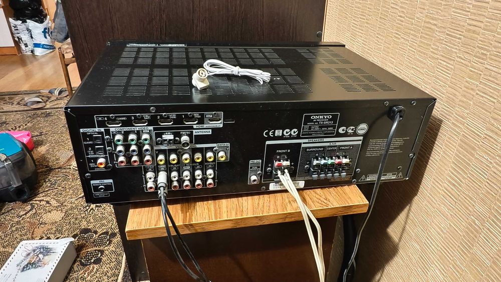 Ресивер Onkyo RX-SR313 и колонки S90