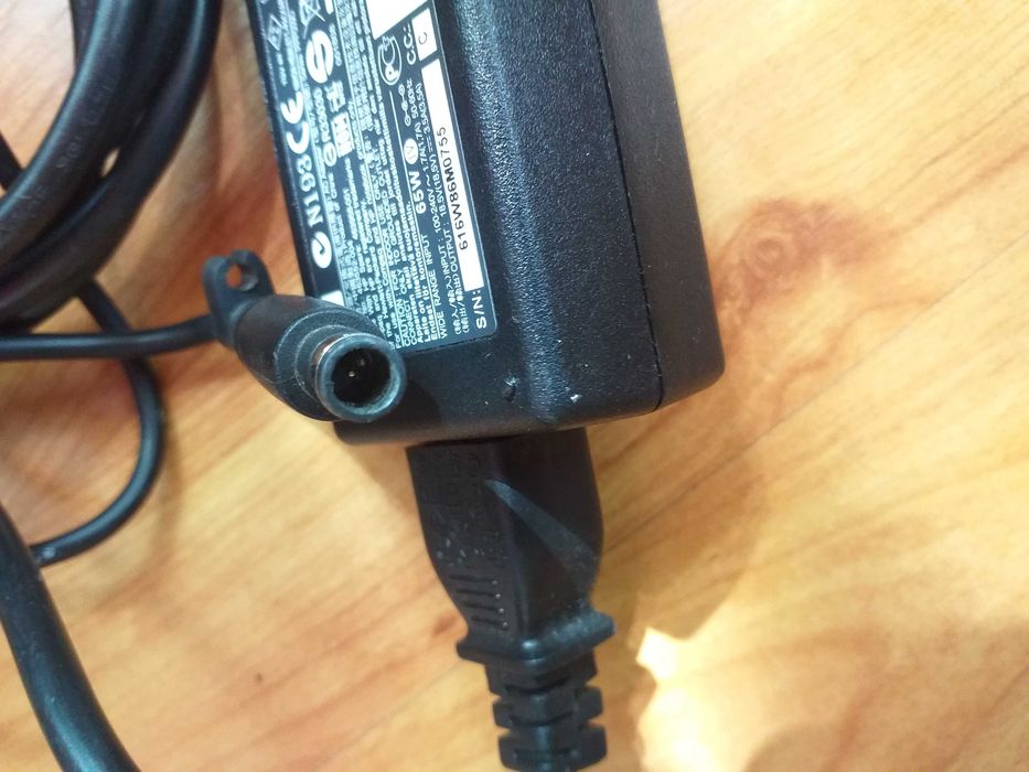 Încărcător  pentru Leptop HP -Dell-Lenovo