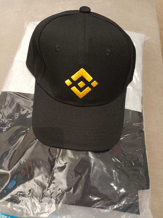 Лимитированный мерч от Binance
