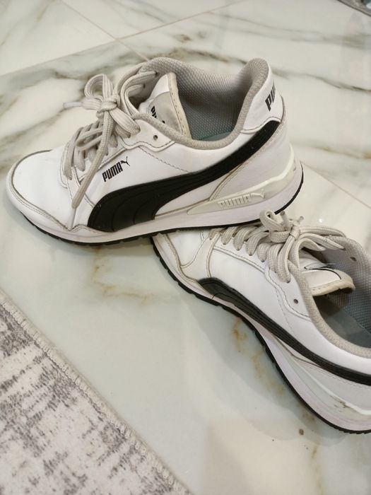 Крассовки Puma,белые