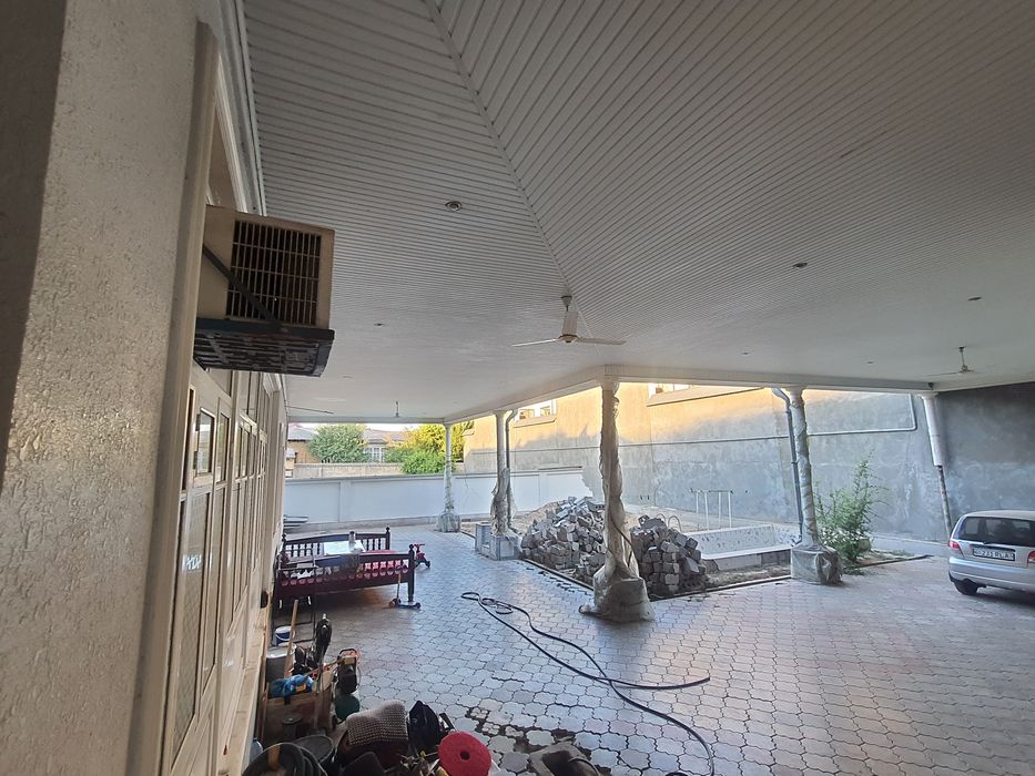 Xasanboy hovli sotiladi