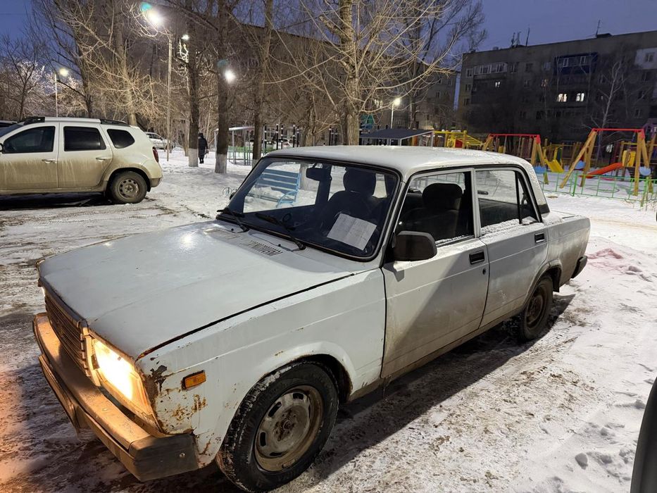 ВАЗ-2107  инжекторная