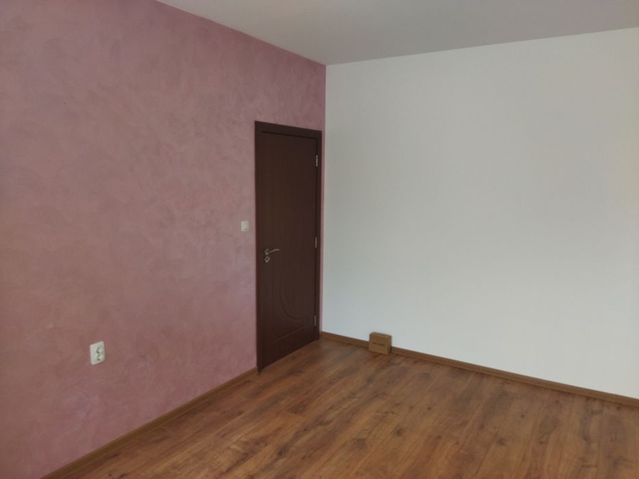 Продава се Тристаен апартамент в Смолян, Невястата - 90 кв.м за 1389 €/кв.м - Снимка #3